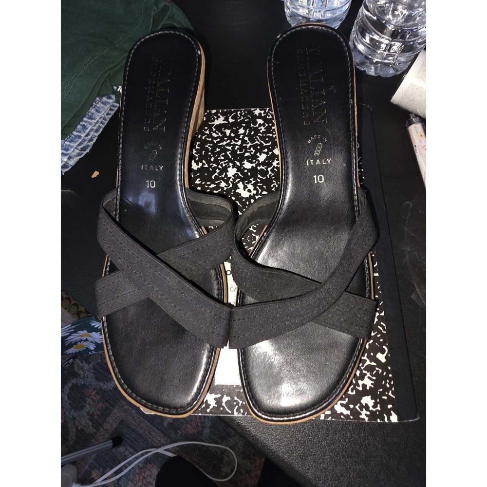italian shoemakers sandals Size‎ 10. Made In Italy. Cork Bottoms